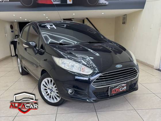 FORD FIESTA 1.6 TITANIUM HATCH 16V FLEX 4P MANUAL FORD FIESTA 1.6 TITANIUM HATCH 16V FLEX 4P MANUAL